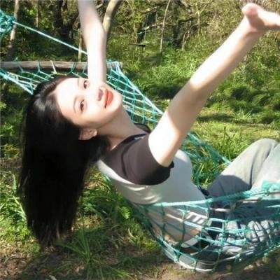 女神找上门，系统逼我当超人